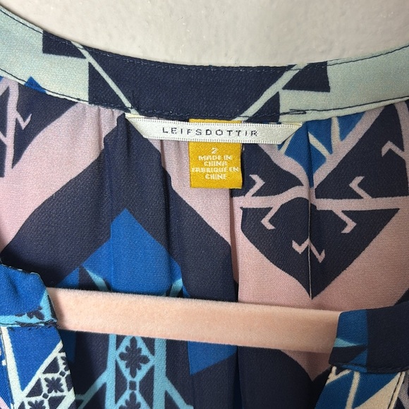 Leifsdottir x Anthropologie Multicolored Geometric 100% Silk Button Down Shirt 2 - Picture 4 of 10